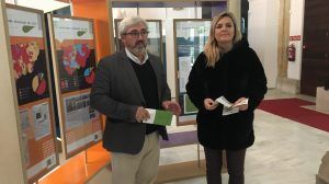 Alcaldesa en exposición ayuntamientos democráticos